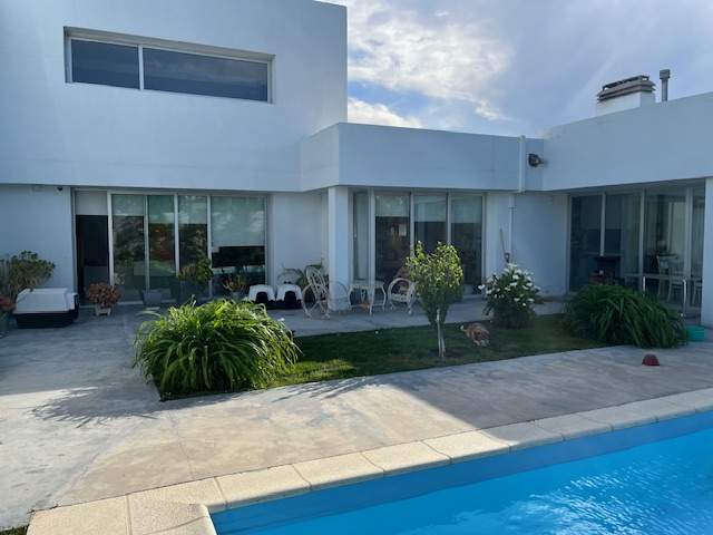 Casa residencial en venta ubicada en barrio