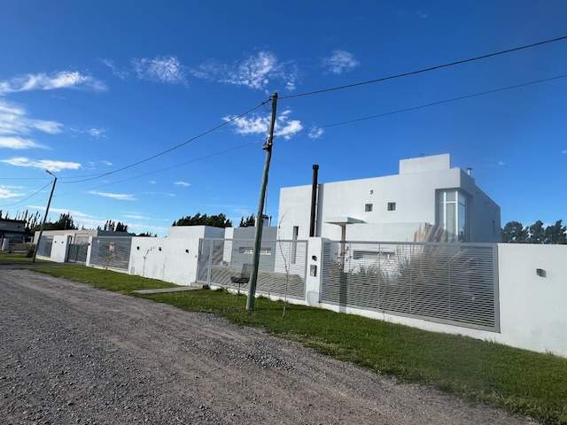 Casa residencial en venta ubicada en barrio