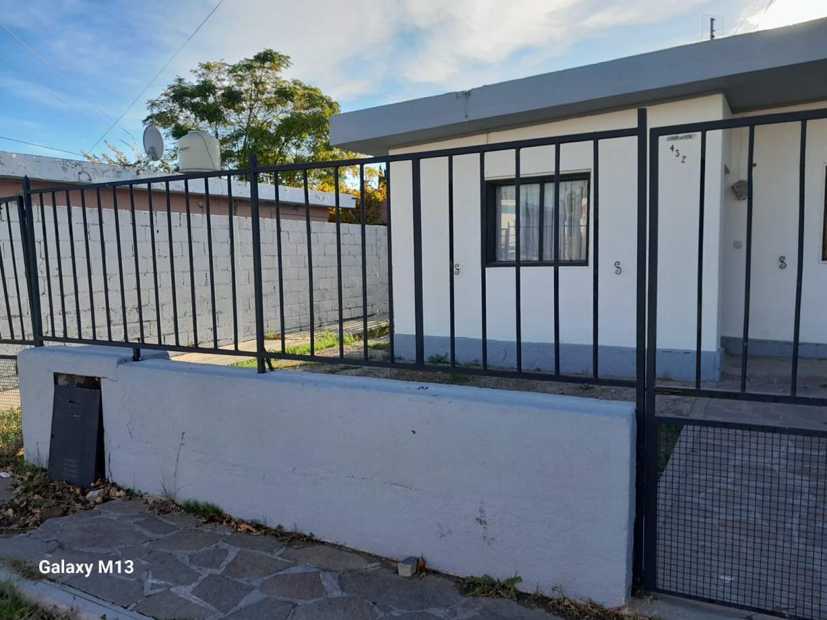 Casa 2 dormitorios, inmejorable ubicación