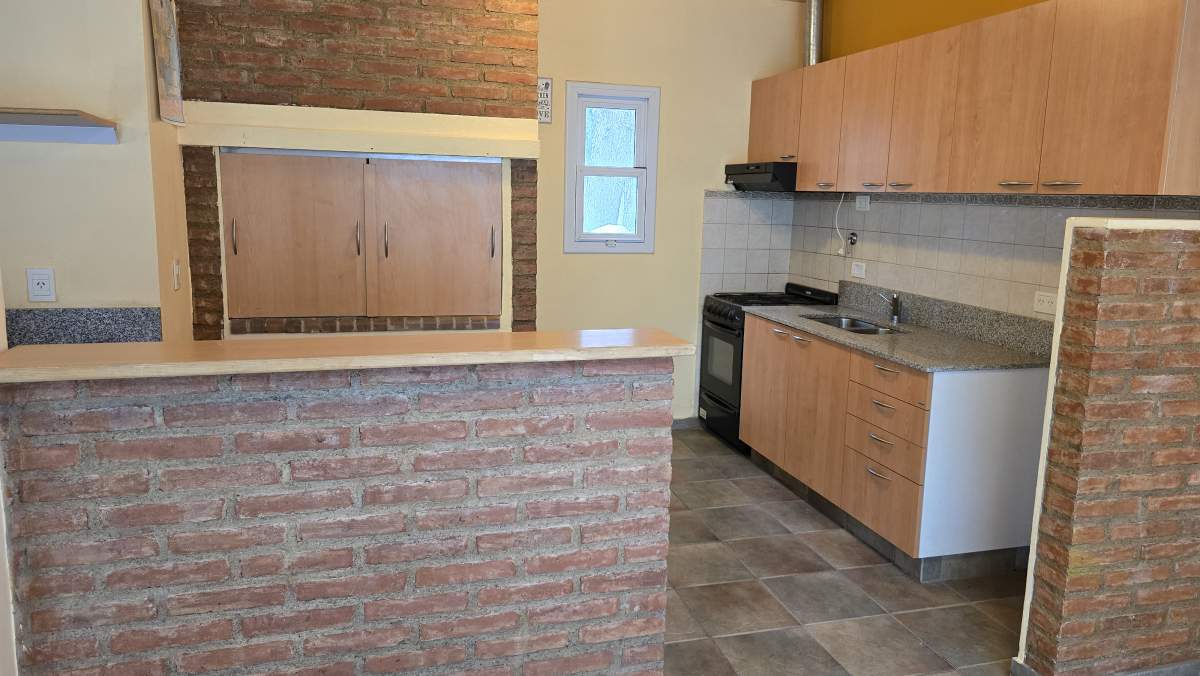 CASA EN VENTA 3 DORMITORIOS RADA TILLY