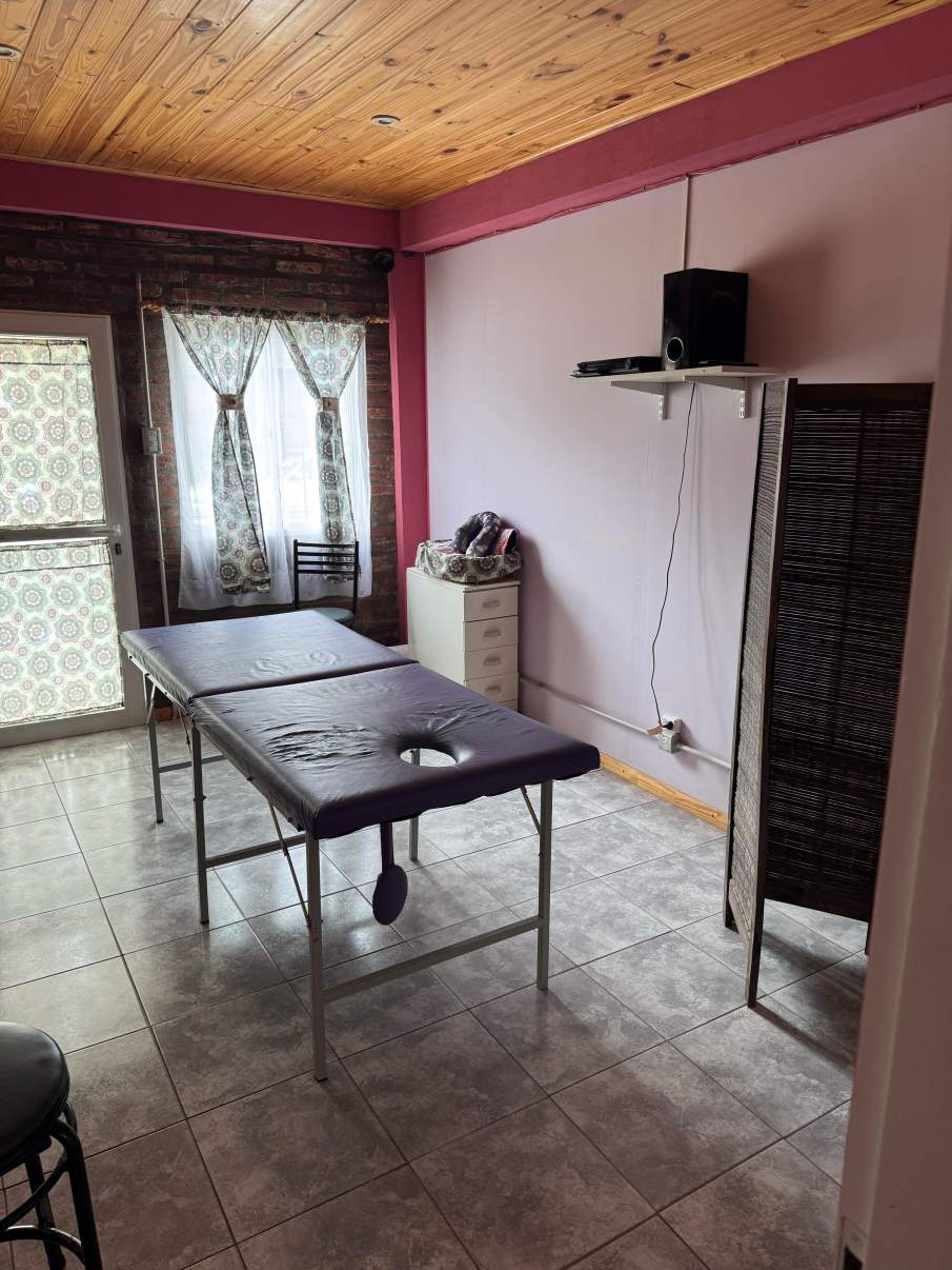 Casa en Venta - Oportunidad Única en Barrio Los Sauces, Esquel - Apta para crédito hipotecario.