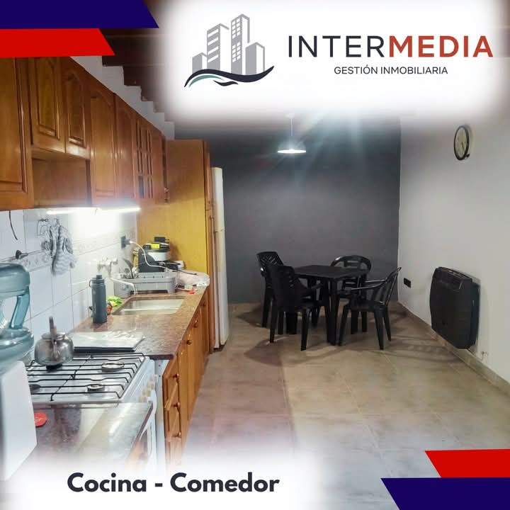 Casa en VENTA con Galpón TRELEW