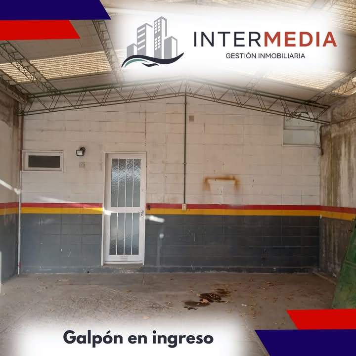 Casa en VENTA con Galpón TRELEW