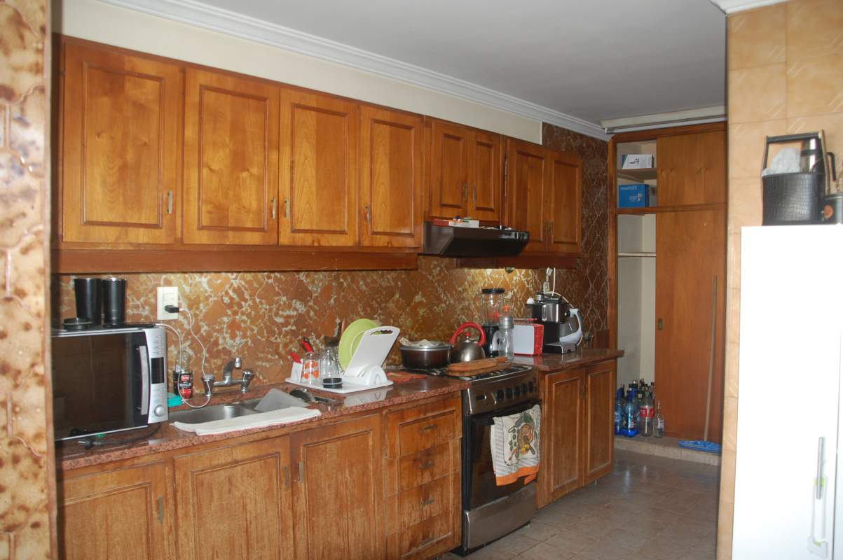Casa  Dpto excelente ubicacion