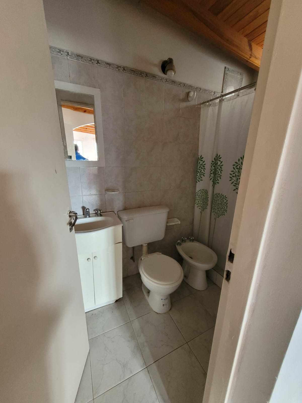 HERMOSA CASA EN BARRIO COVIMAR 4