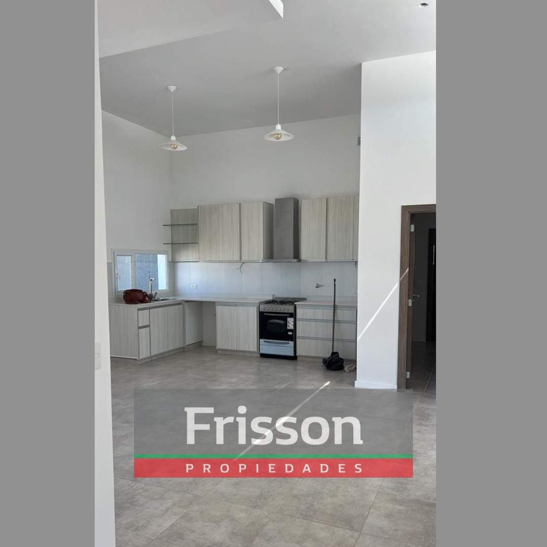 VENTA CASA A ESTRENAR BARRIO LAS MARGARITAS DOS