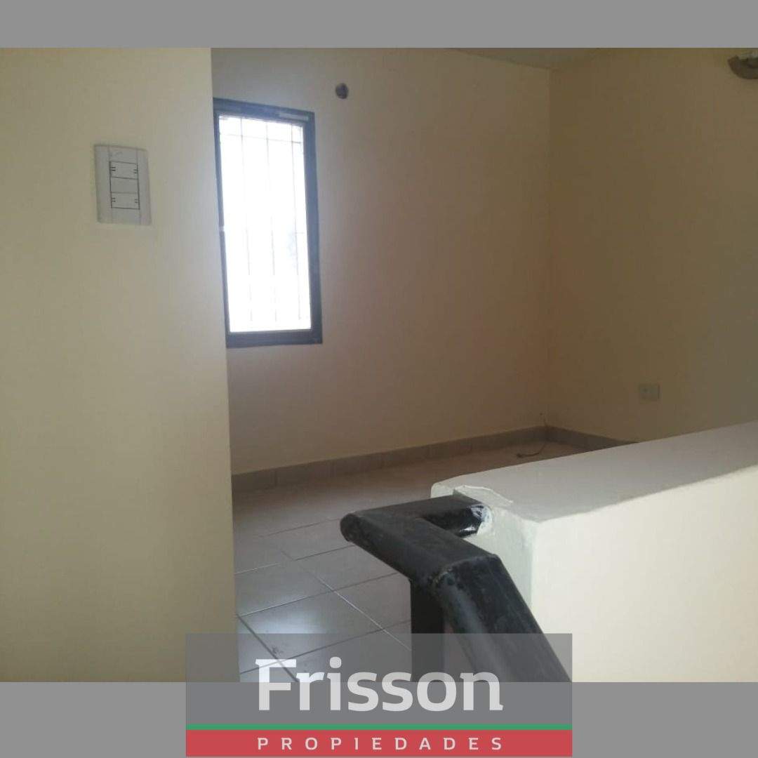 VENDO COMPLEJO DE DEPARTAMENTOS