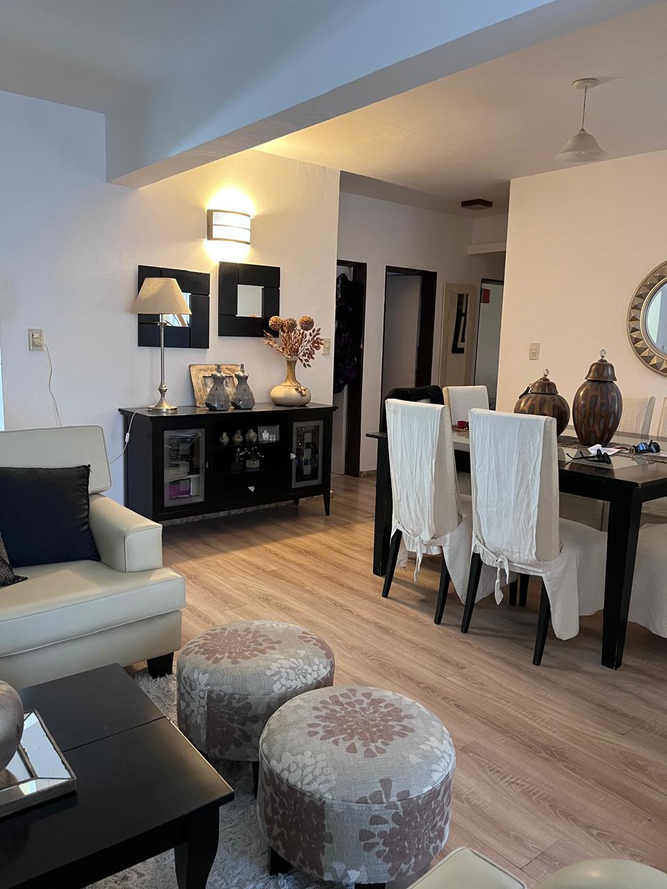 Casa y dos Duplex con vista al Mar.