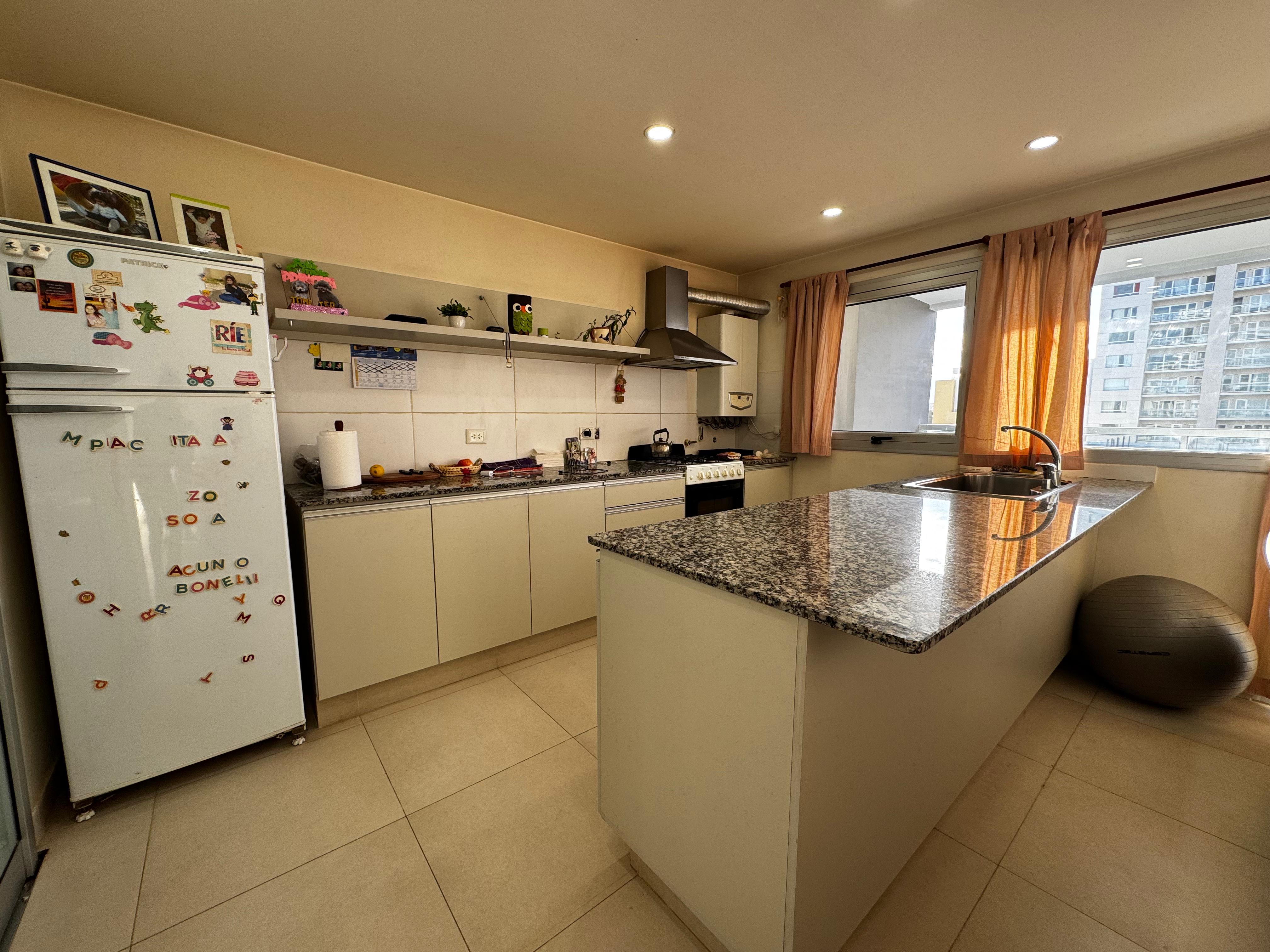 Hermoso departamento a metros del mar