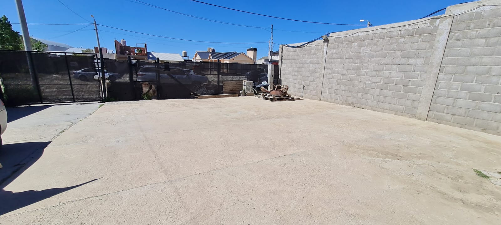 CASA EN VENTA BARRIO ARENALES