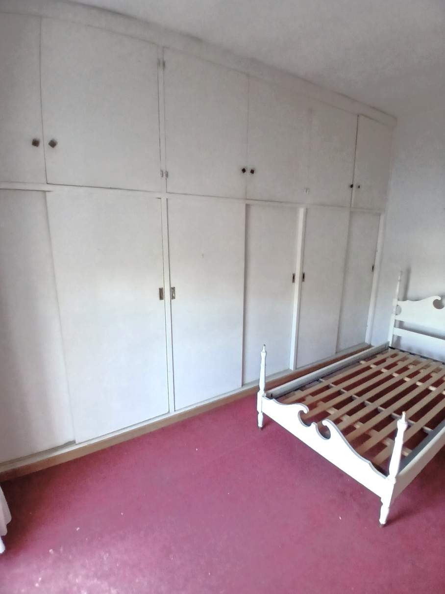 VENTA - CASA CON CONSULTORIO - DOLAVON