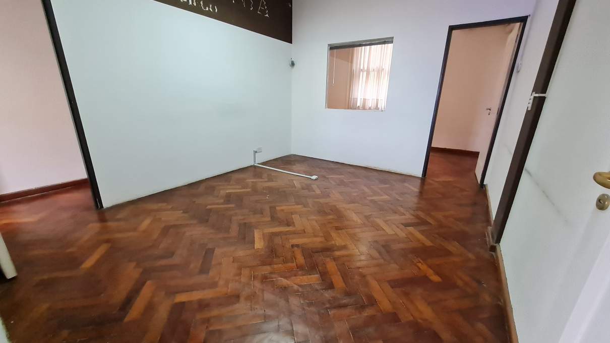 OFICINA EN VENTA APTA CREDITO