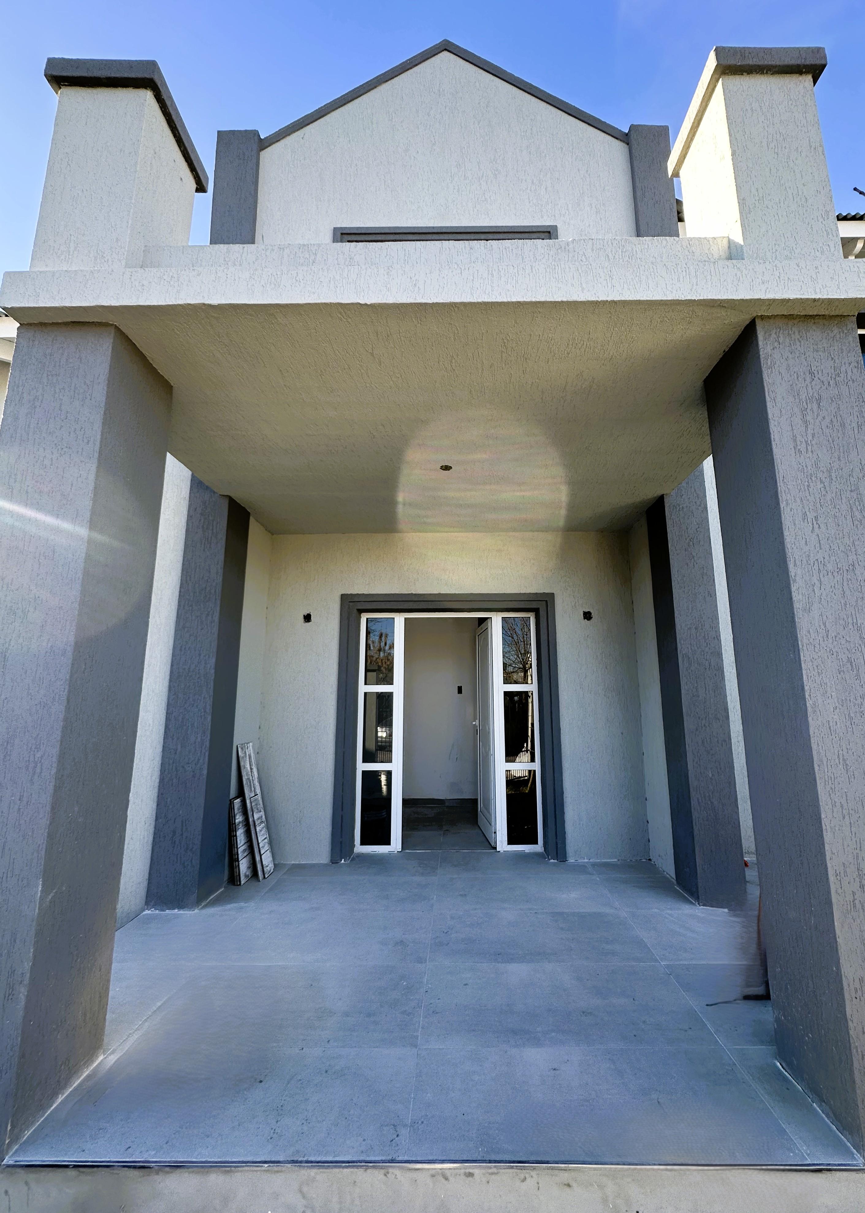 Casa a estrenar en  Barrio San Benito