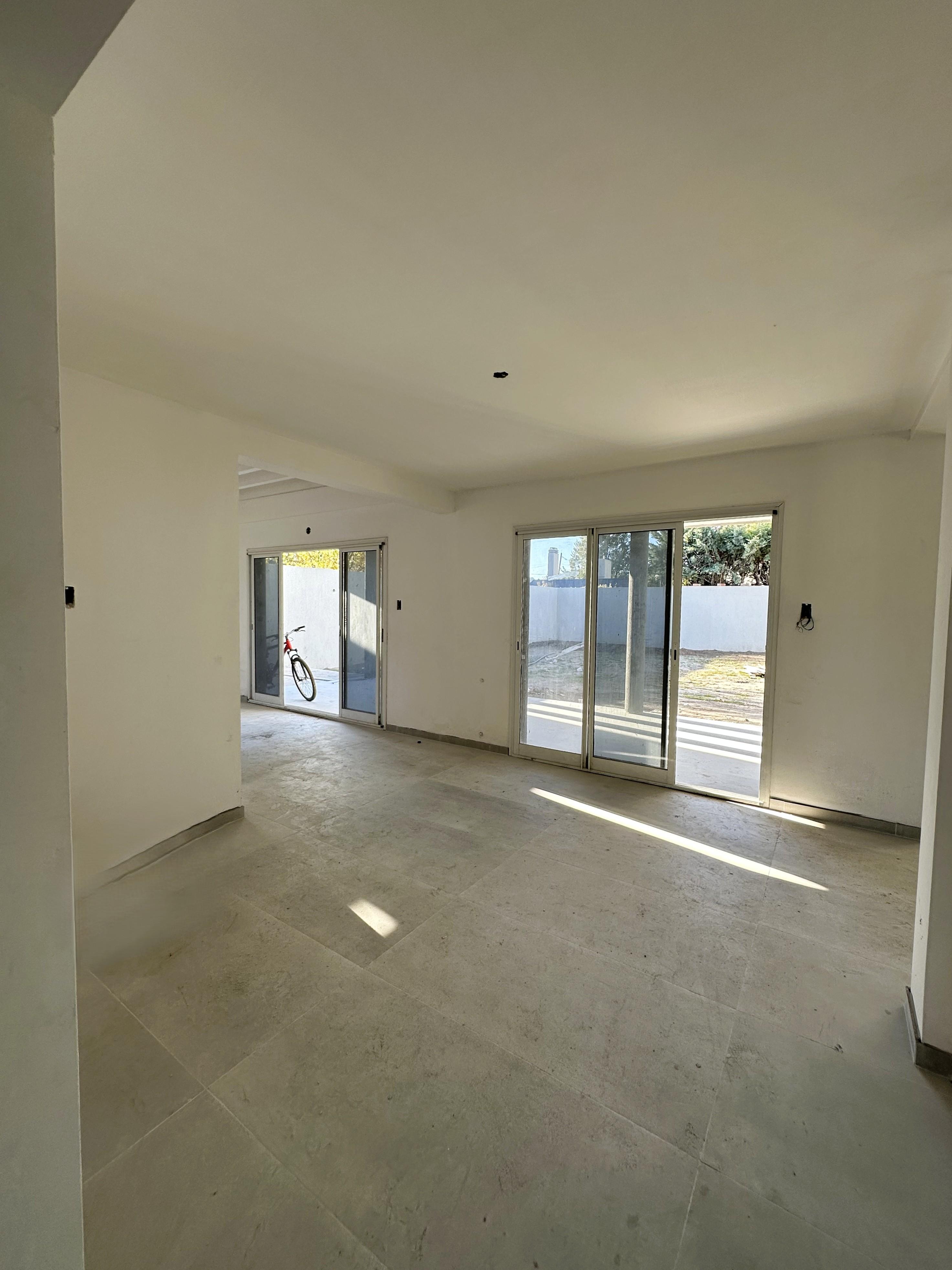 Casa a estrenar en  Barrio San Benito
