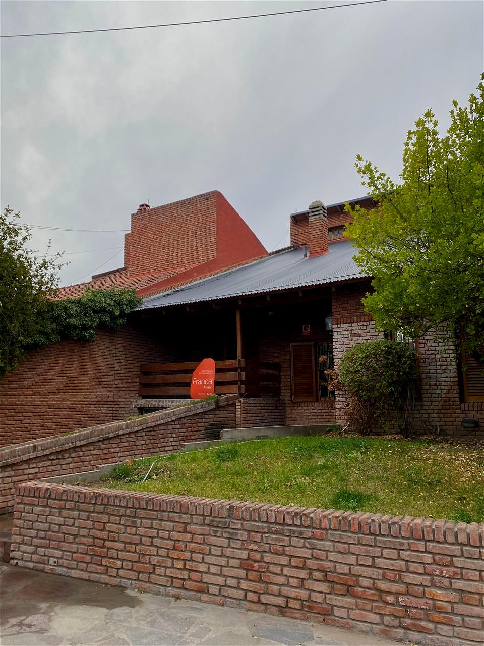 Casa en barrio Padre Juan,Trelew