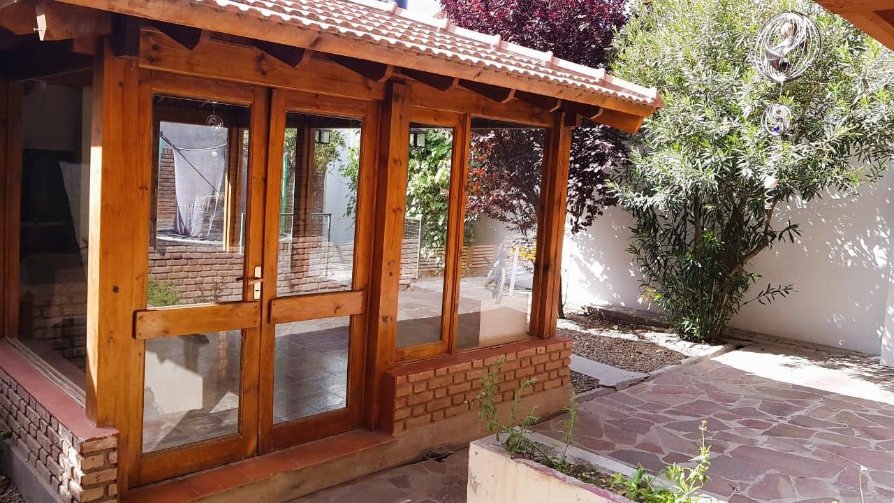 Casa en barrio Padre Juan,Trelew