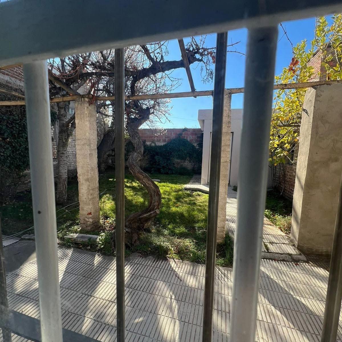 Práctica y Funcional Casa céntrica en venta