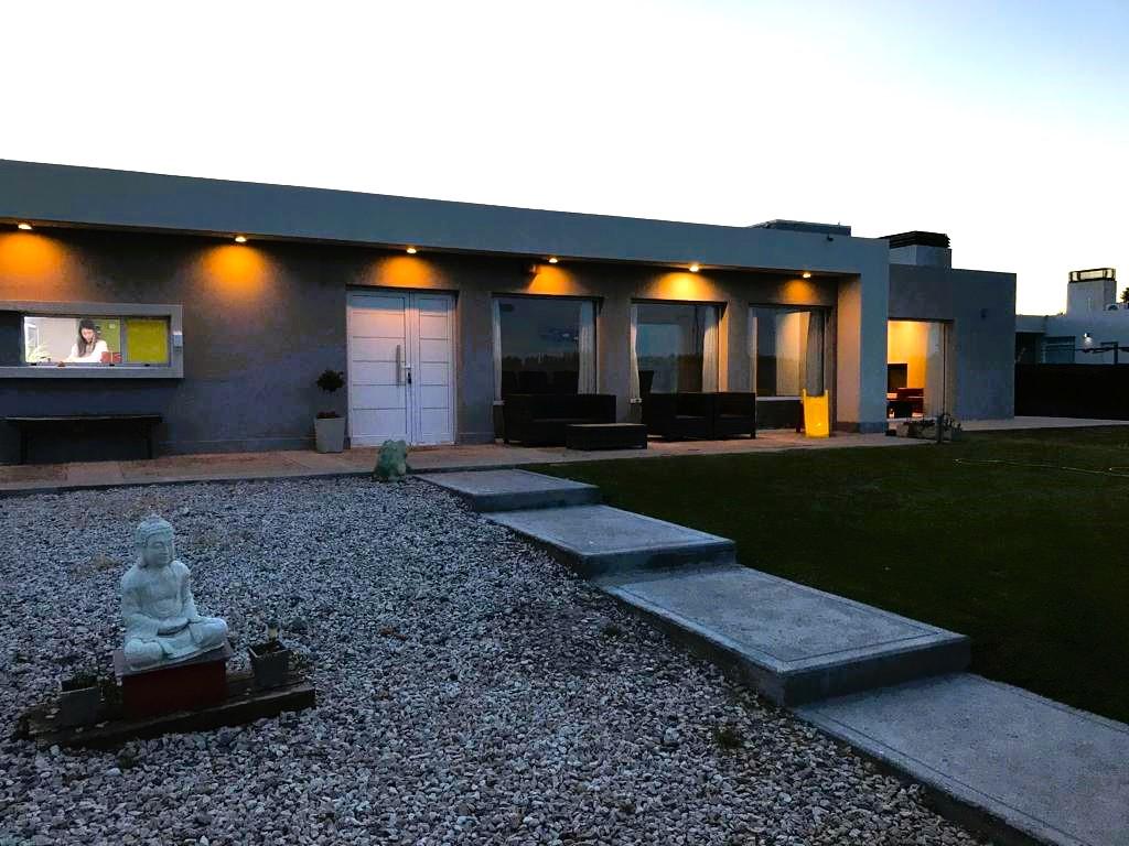 Casa en B Los Paraisos
