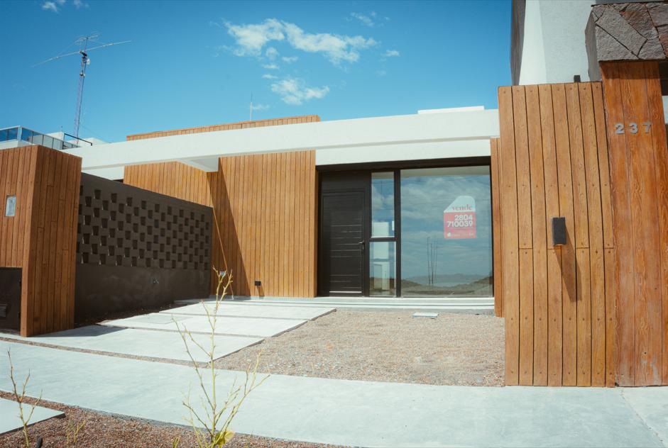 Casa de diseño ubicación privilegiada en Playa Unión