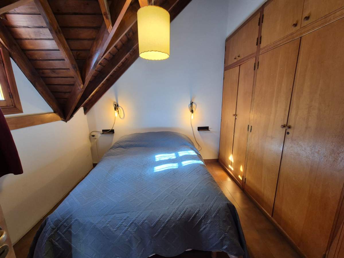 Casa centrica de dos dormitorios y dos baños