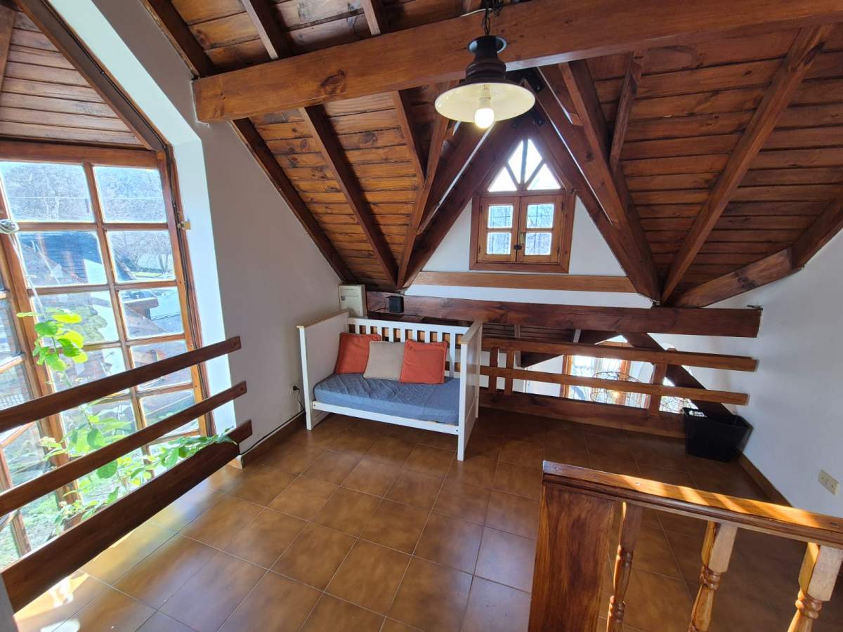 Casa centrica de dos dormitorios y dos baños