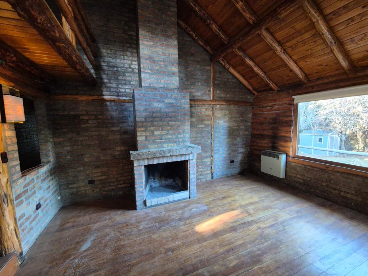 Venta de Casa 3 DORMITORIOS en Villa Ayelen, Esquel