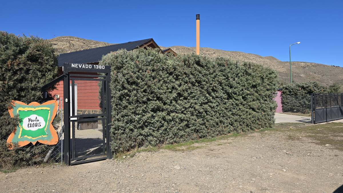 Casa 1 DORMITORIO en Villa Hípica, Esquel