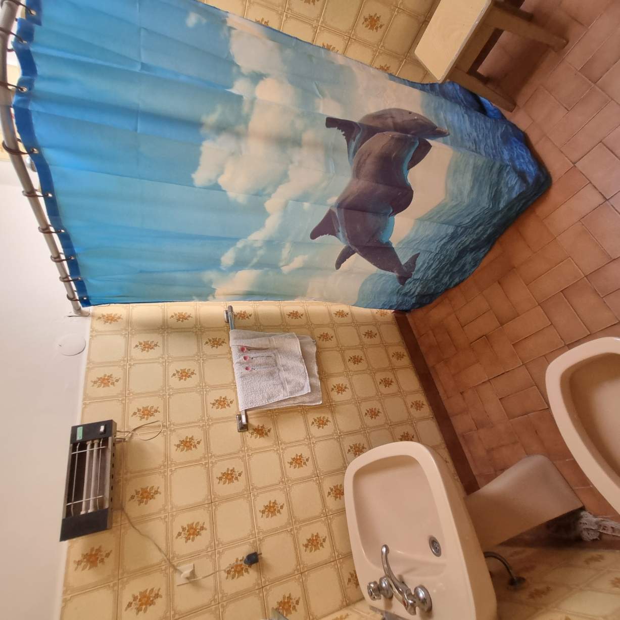 Oportunidad única en Trelew! Casa  Local en venta