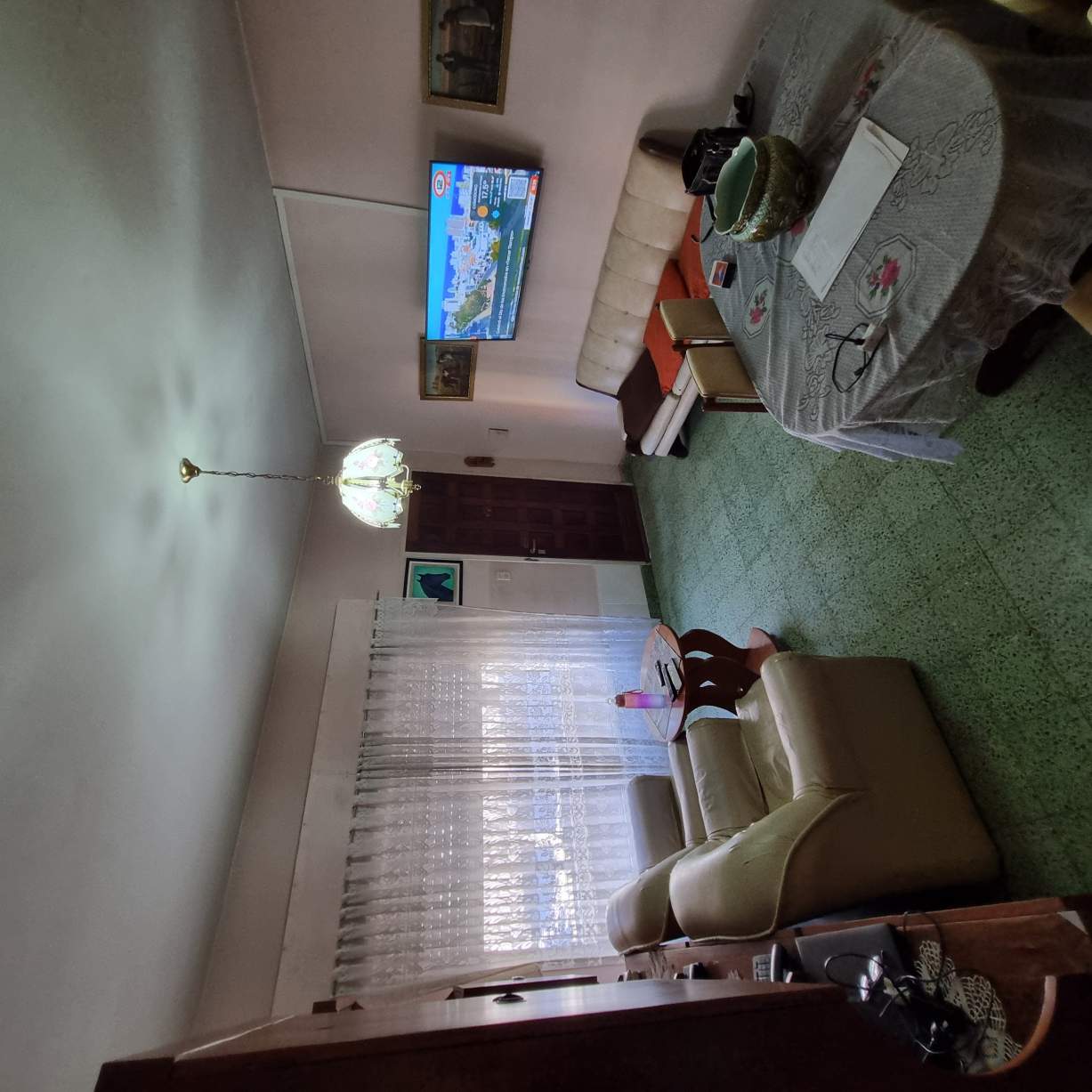 Oportunidad única en Trelew! Casa  Local en venta