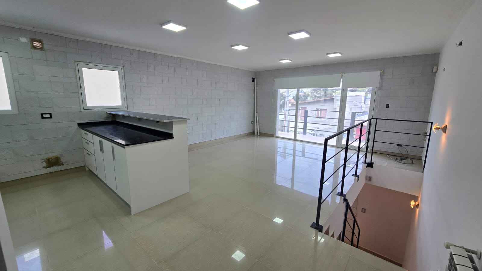 CASA EN ALQUILER 3 DORM. B SAAVEDRA