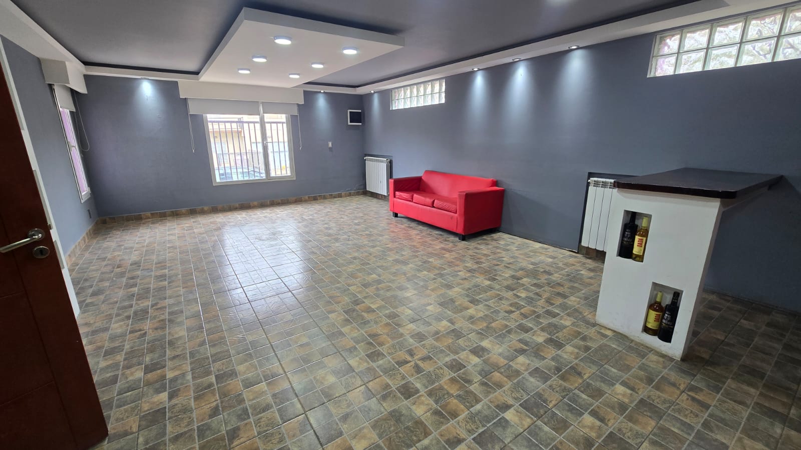 CASA EN ALQUILER 3 DORM. B SAAVEDRA