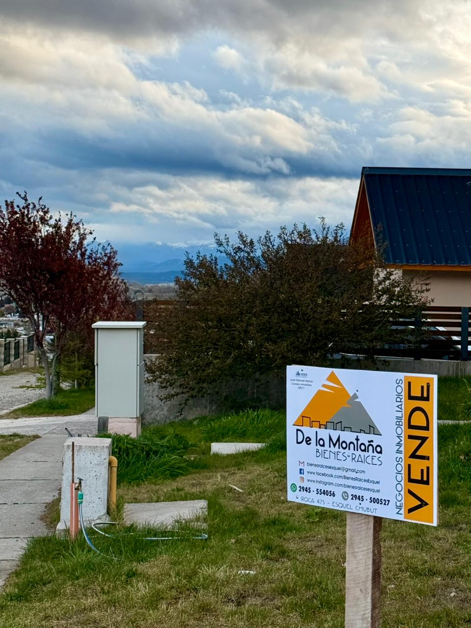 CASA EN VENTA ESQUEL
