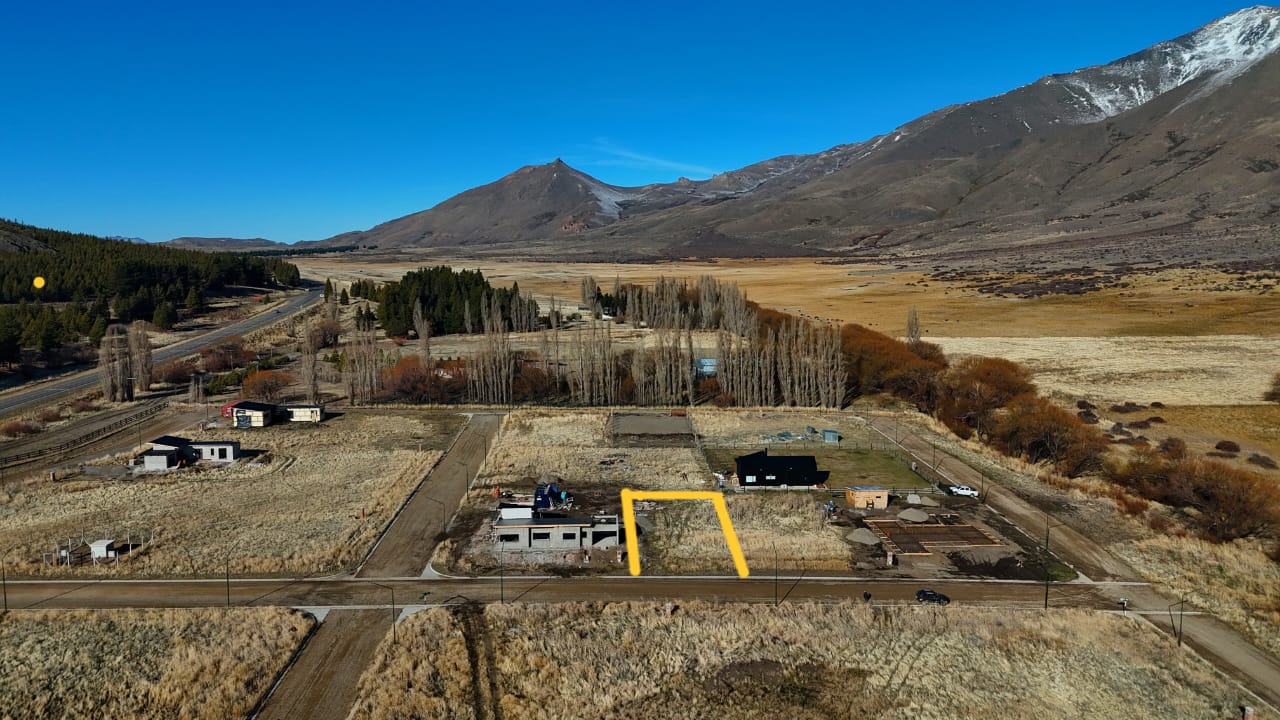 Terreno en ESQUEL Residencial
