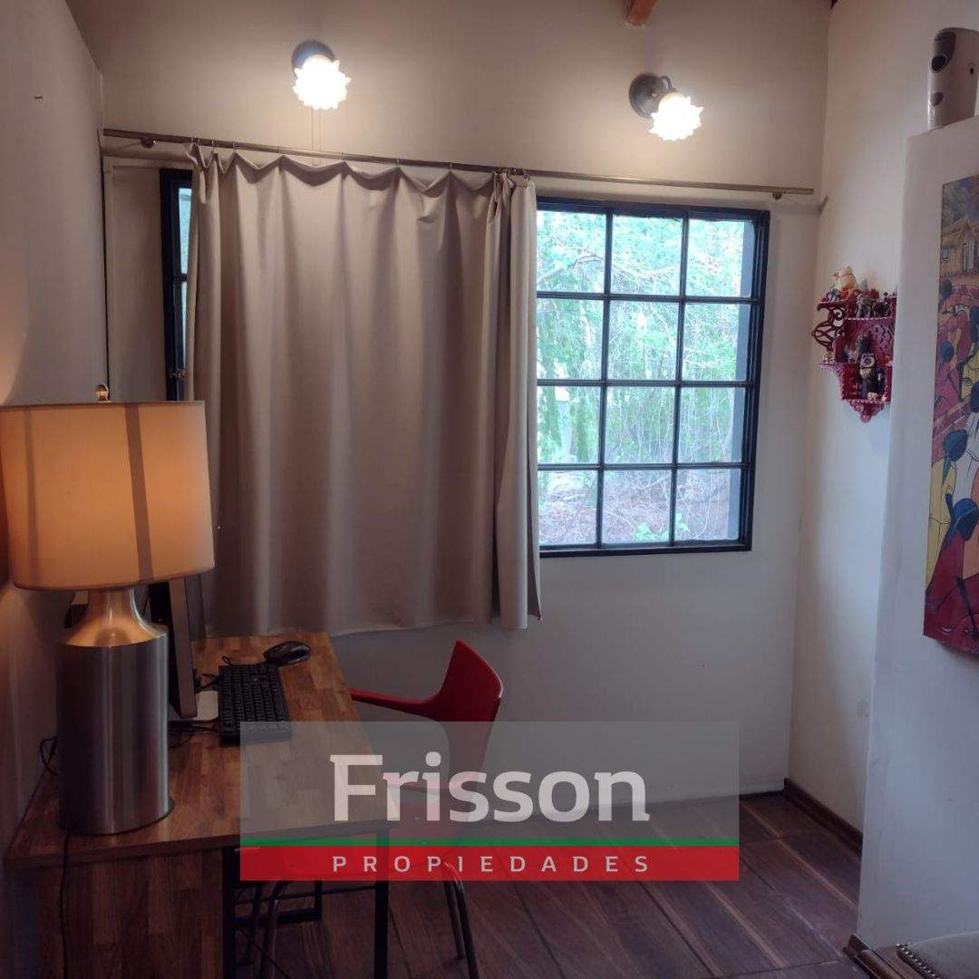 VENTA  Casa - Gaiman Con costa de canal