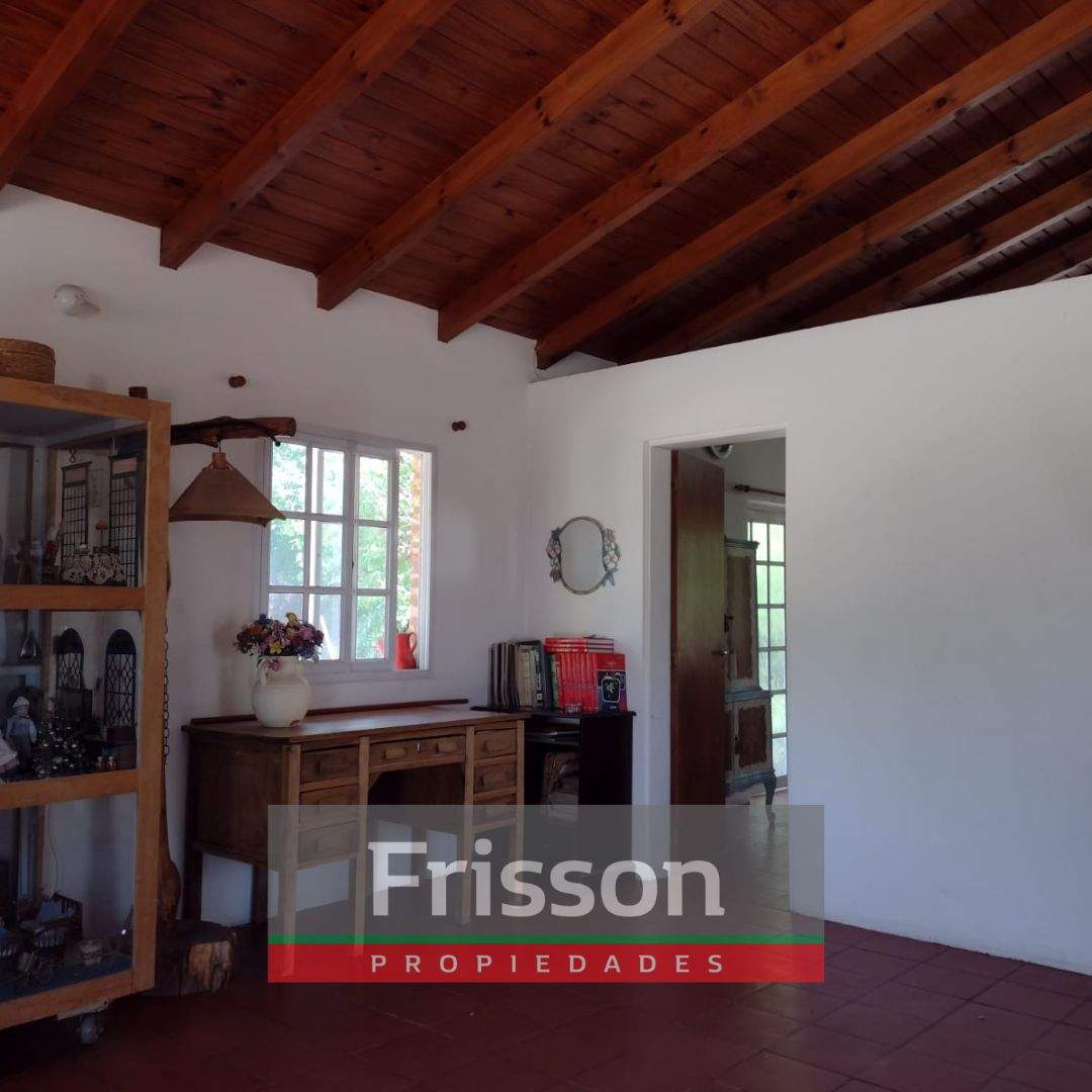 VENTA  Casa - Gaiman Con costa de canal