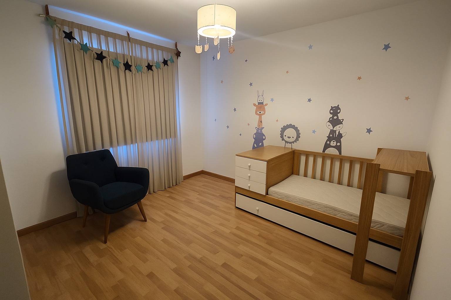 TRIPLEX 3 DORMITORIOS. ALQUILER EN RADA TILLY