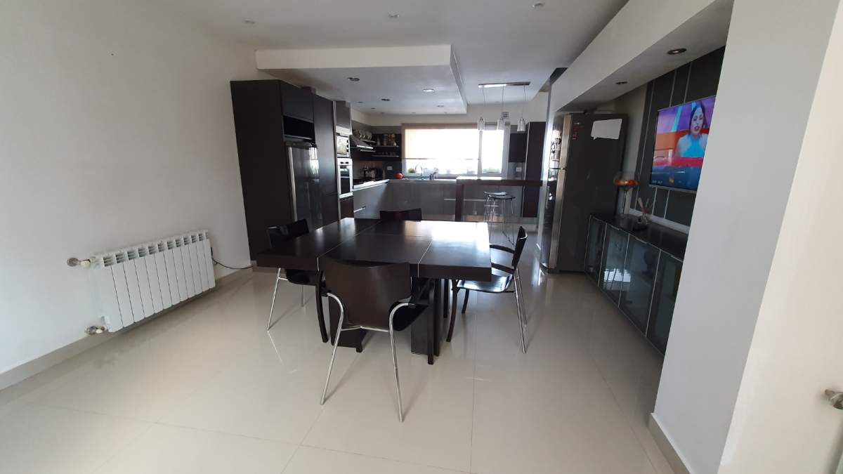 Casa 2 Dormitorios en B Los Sauces