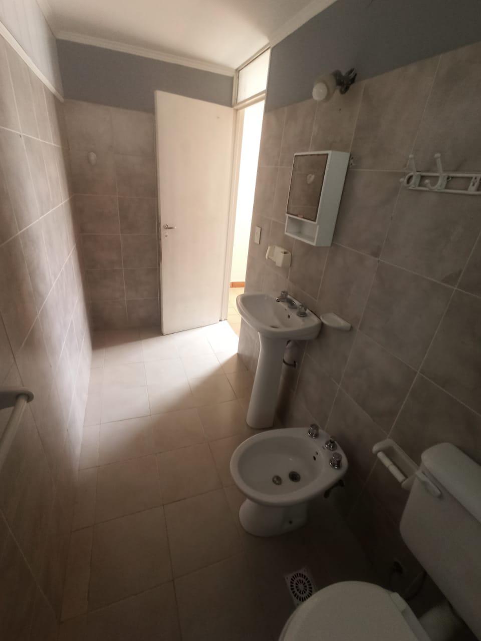 Se alquila departamento 2 dormitorios. Rawson- Chubut