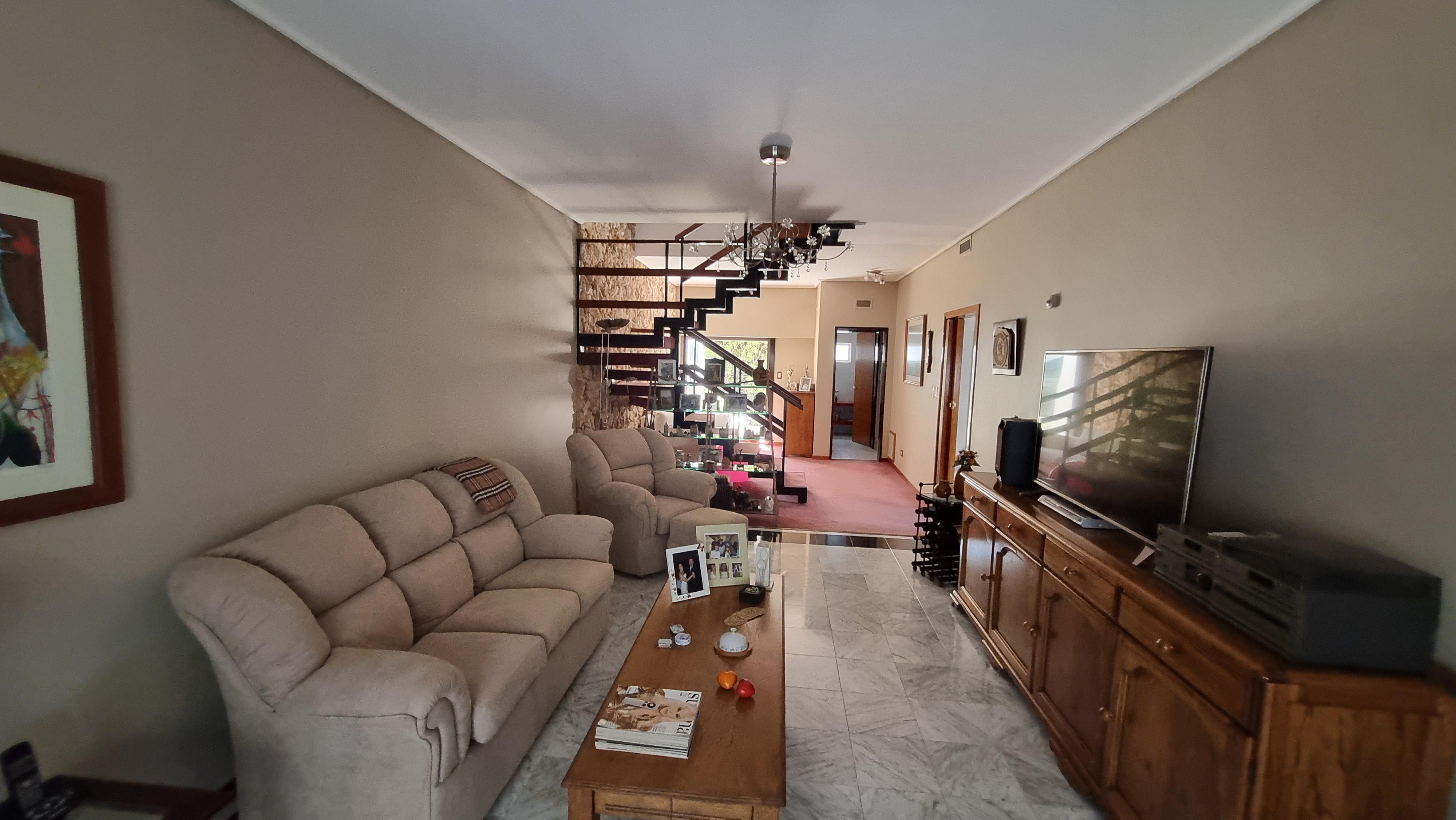 Casa En Venta - Trelew, Chubut