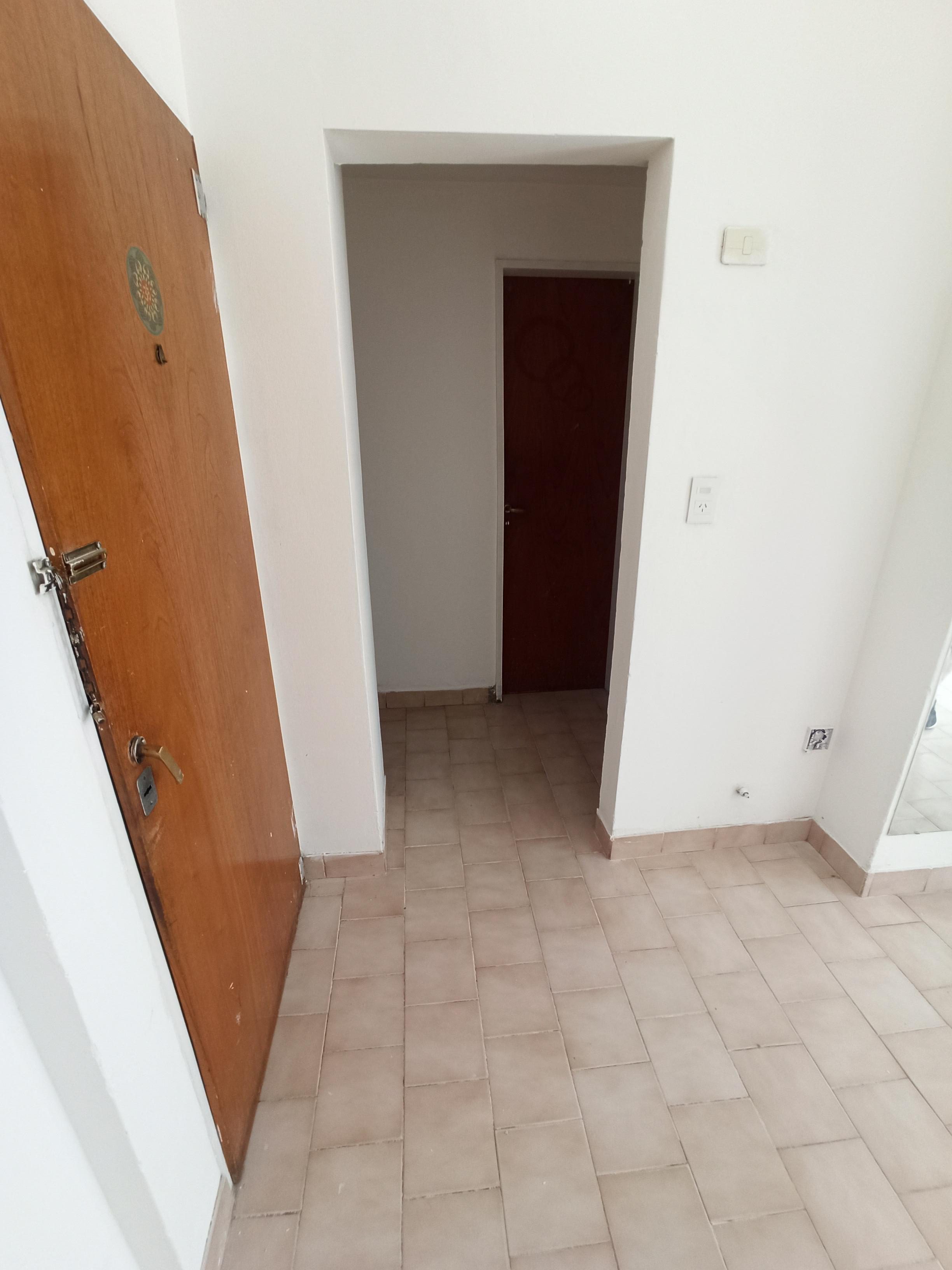 Departamento en venta 1 dormitorio con balcón. Centro-Trelew
