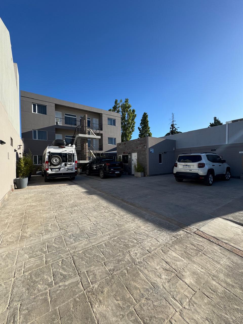 Complejo de departamentos temporarios