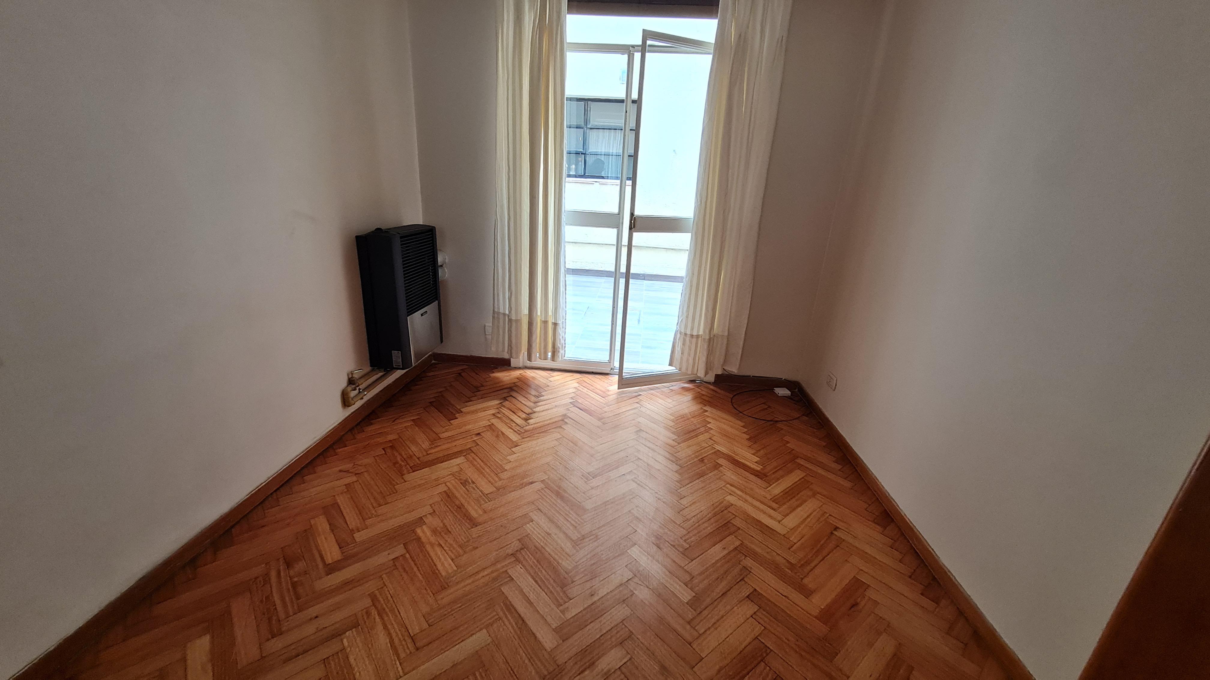 DEPTO EN ALQUILER CENTRO