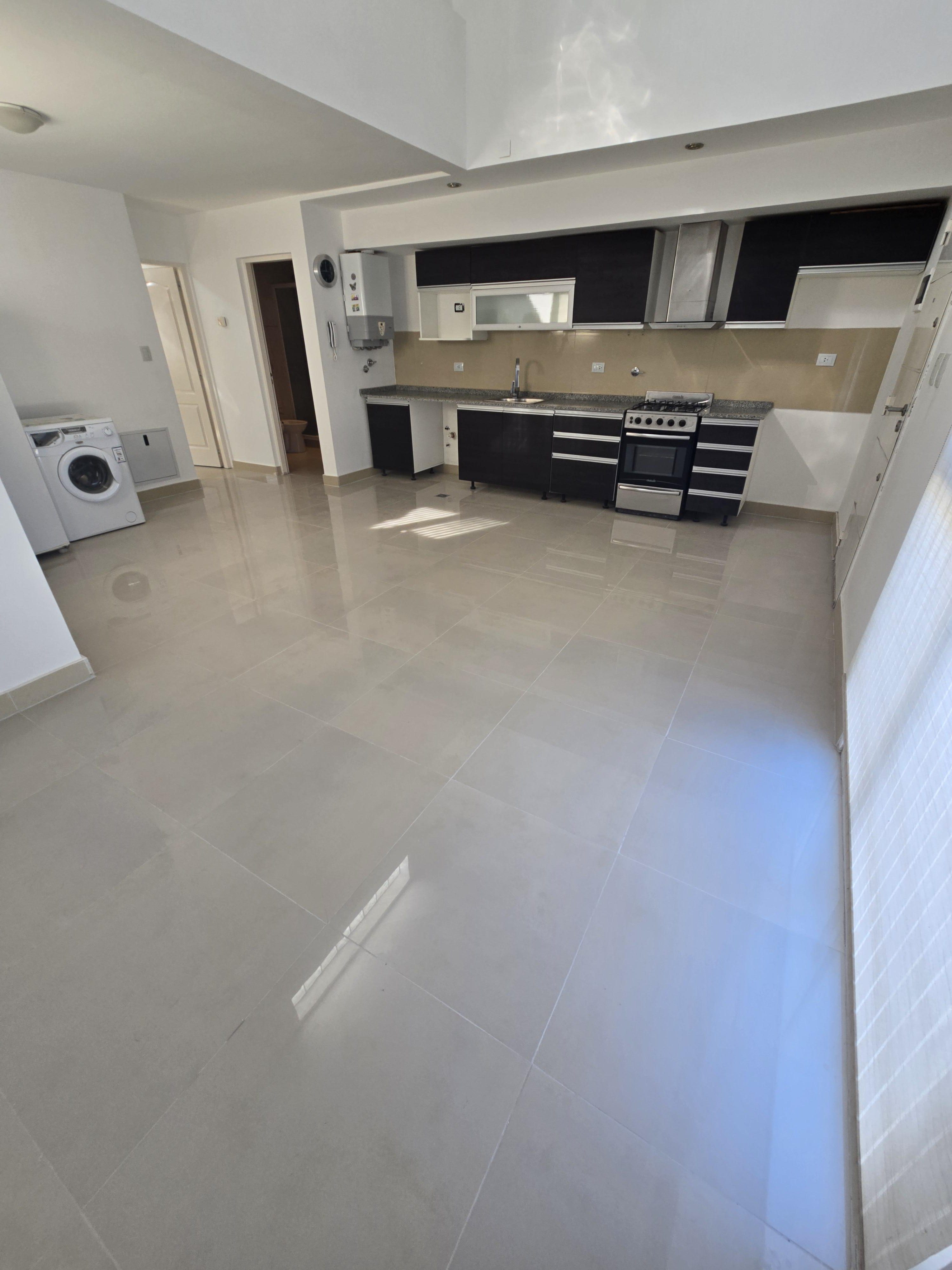 DEPTO EN ALQUILER RADA TILLY